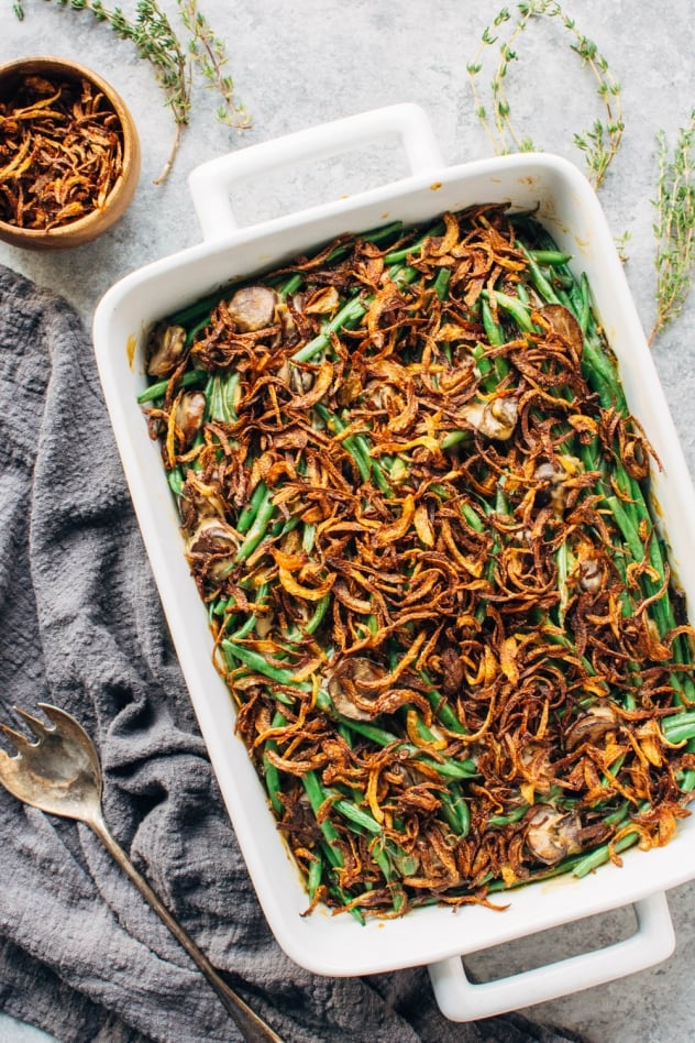 Grain free paleo vegan friendly green bean casserole! Made with all the same comforting flavors that you love in the classic casserole, with ingredients that you can feel good about.