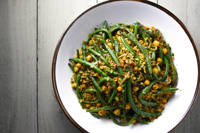 fried rice with chickpeas, green beans and herbs | www.nyssaskitchen.com