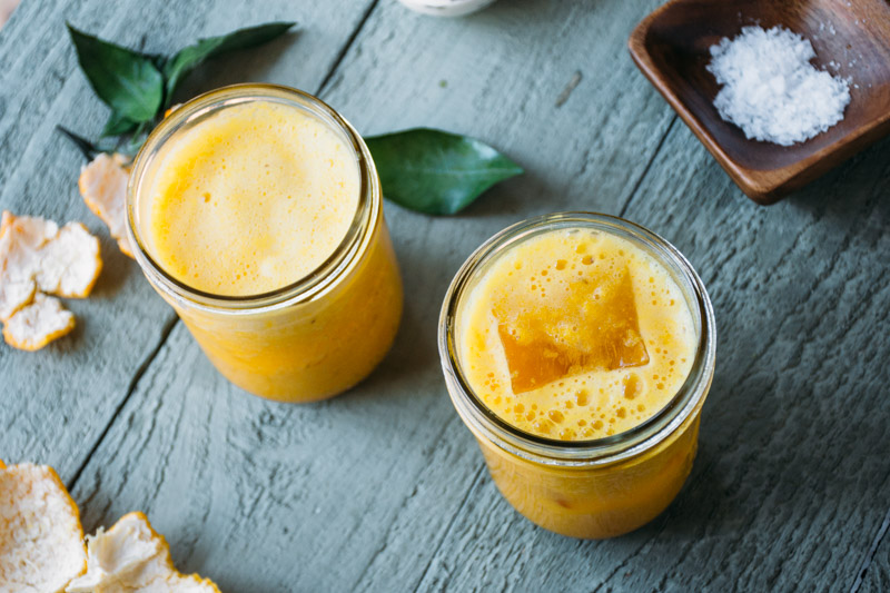 blended citrus juice with ginger and turmeric | www.nyssaskitchen.com