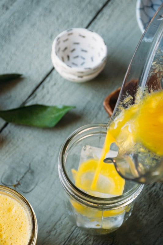 blended citrus juice with ginger and turmeric | www.nyssaskitchen.com