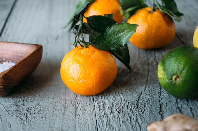 blended citrus juice with ginger and turmeric | www.nyssaskitchen.com