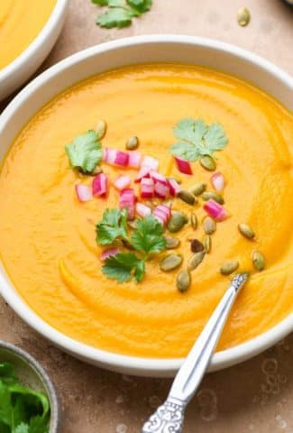 Super Creamy Carrot Soup