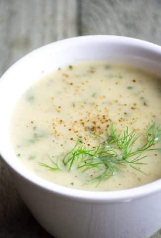 a quick and simple recipe for creamy potato soup with parsley, leeks and fennel. easy to make and a perfect way to warm up on a cold winter's night! | www.nyssaskitchen.com