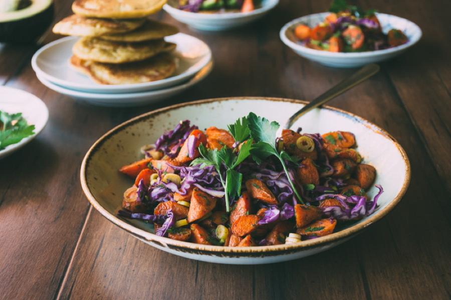 roasted-carrot-picnic-salad-with-sprouted-garbanzo-bean-pancakes-and-avocado