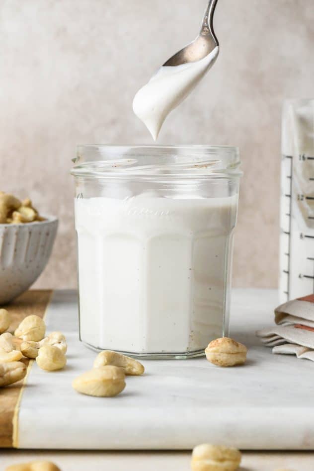 2-Ingredient Cashew Cream - Quick and easy!