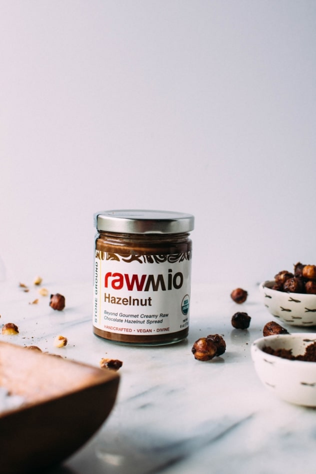 Rawmio chocolate hazelnut spread for salted mocha hazelnut tart. An incredibly decadent and satisfying vegan and paleo dessert! No bake, made with nutrient dense ingredients, and sprinkled with sea salt like every great chocolate dessert should be.