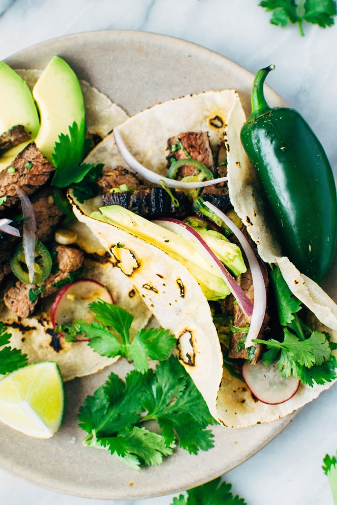 spicy thai marinated skirt steak tacos with avocado {paleo} - nyssa's ...