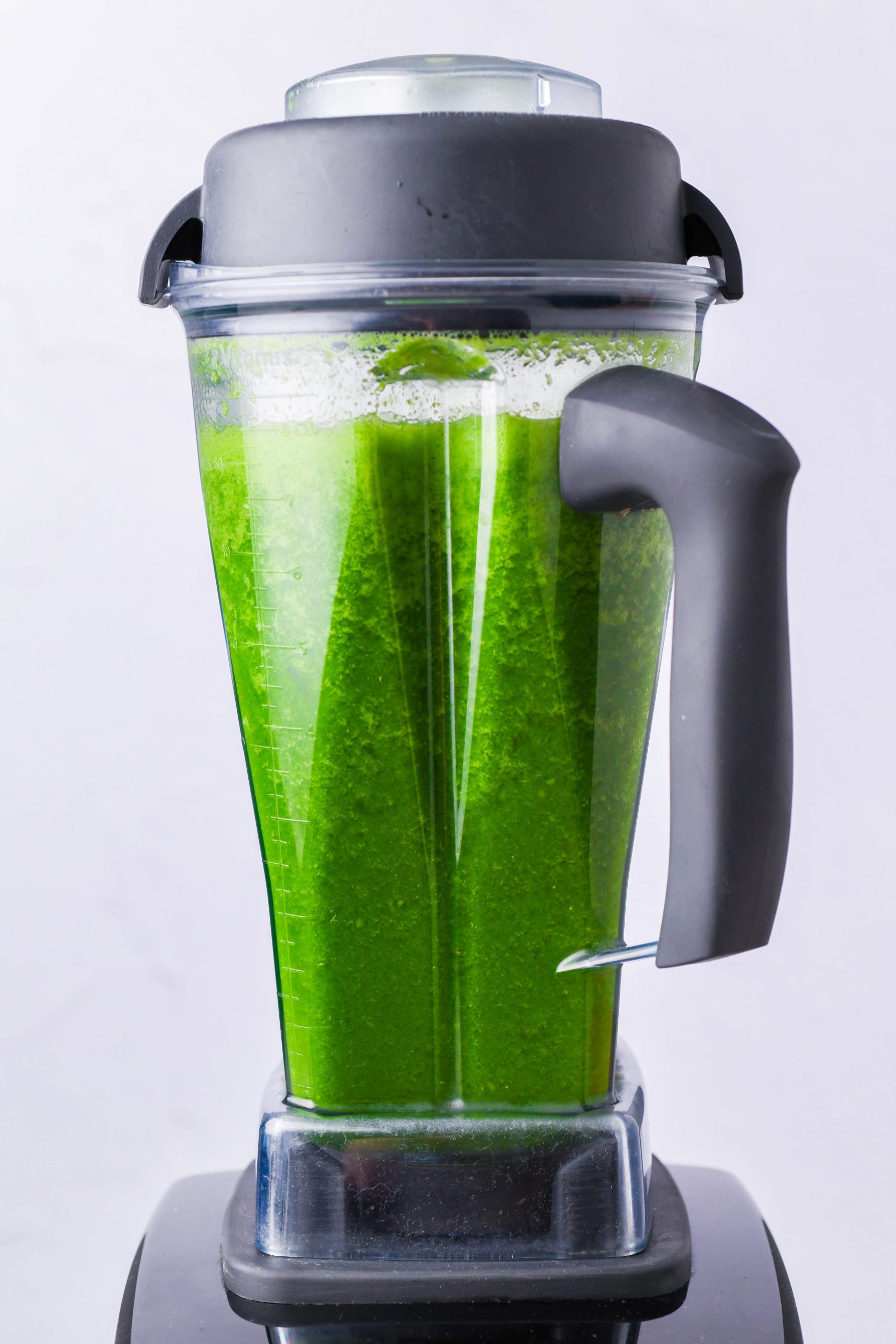 Had undulate Æsel Green Juice in a Blender {vegan + gf} - Without a juicer!