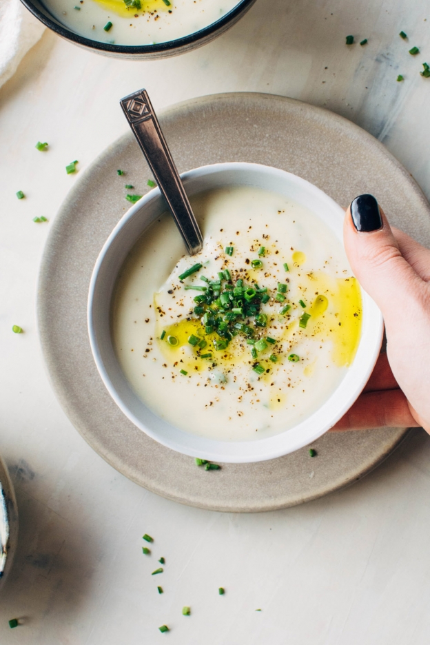 Creamy Dairy Free Parsnip and Chive Soup {paleo + vegan} - nyssa's kitchen