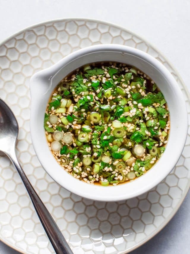 5 Minute Paleo Green Onion Cilantro Sauce Story nyssa's kitchen