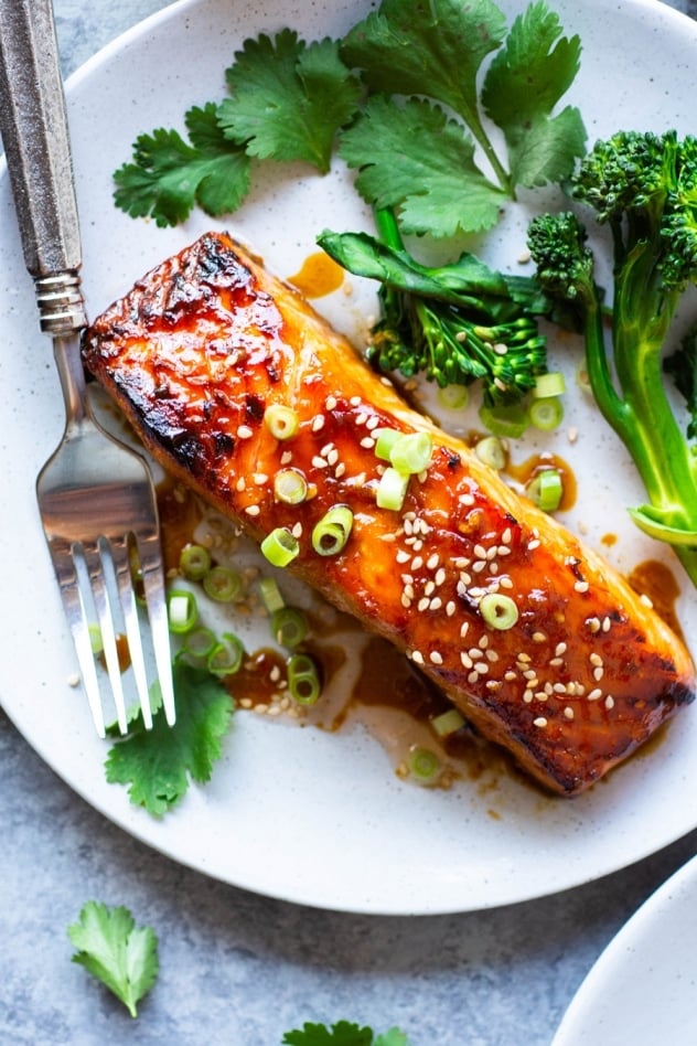 This easy paleo teriyaki salmon is made with a homemade teriyaki sauce that is so much better than any store bought version! It's a flavorful and healthy start to an easy, mostly hands off meal that you can feel good about!