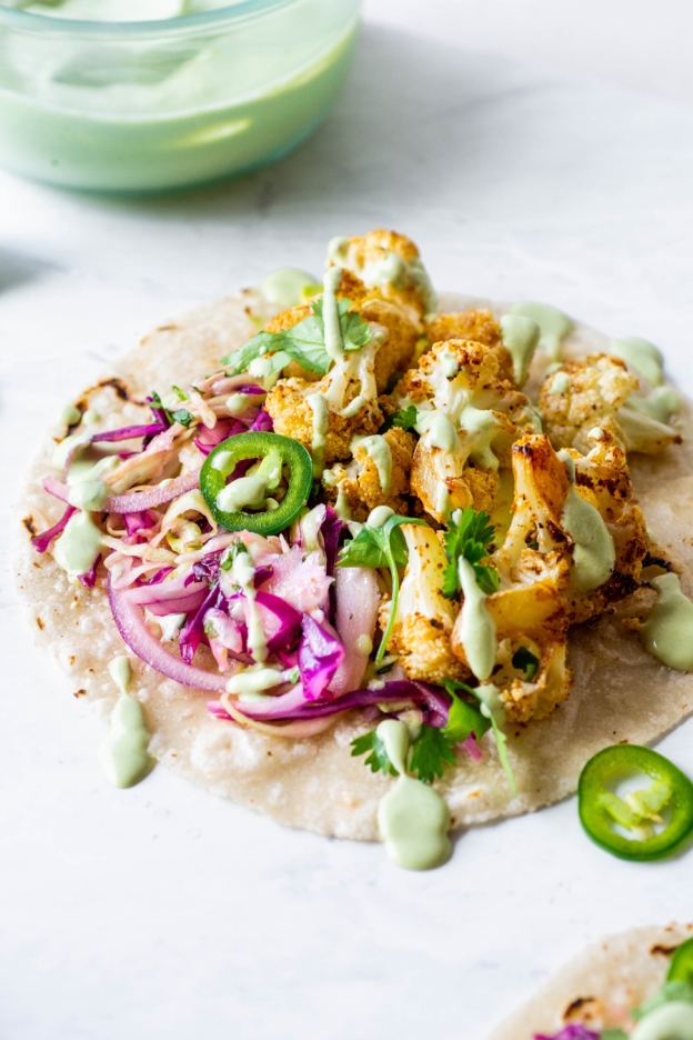 Healthy Mexican Roasted Cauliflower Tacos with Cashew Lime Crema {paleo ...