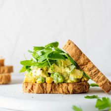 Curried Chicken Salad with Cashews and Peas