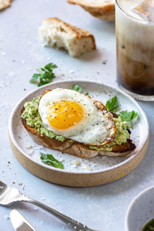 Pesto Cream Cheese Toast (2 of 5)