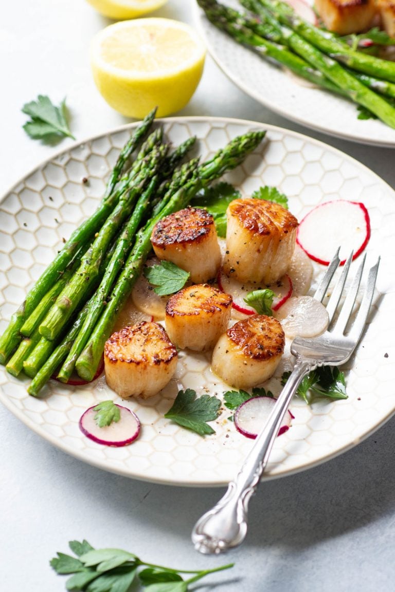 30 Minute Scallops with a Radish Salad and Asparagus {whole30 + paleo ...