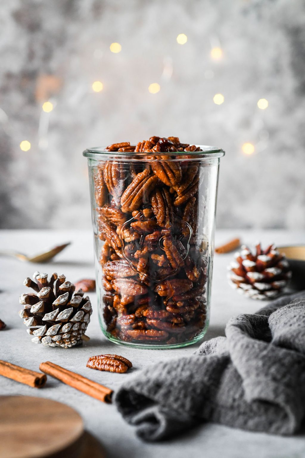 Easy Maple Syrup Candied Pecans gluten free + paleo + vegan - nyssa's