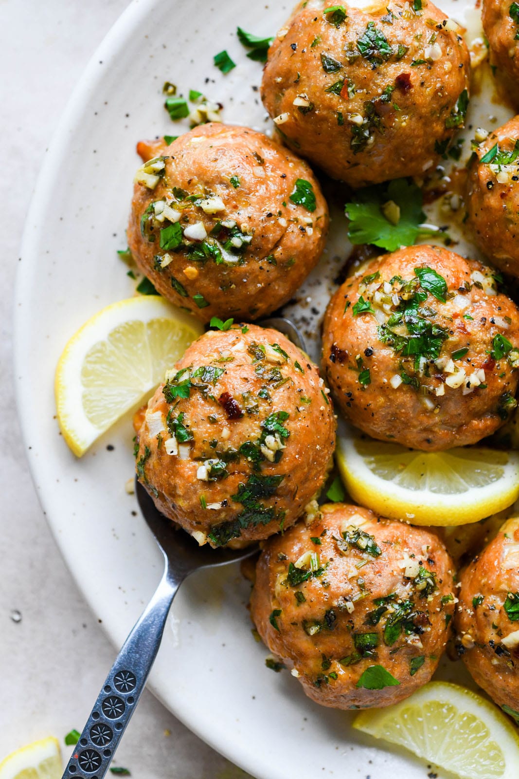 Healthy Oven Baked Turkey Meatballs 