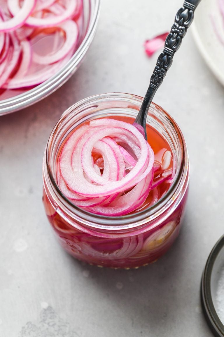 Quick Pickled Red Onions - Without Sugar!