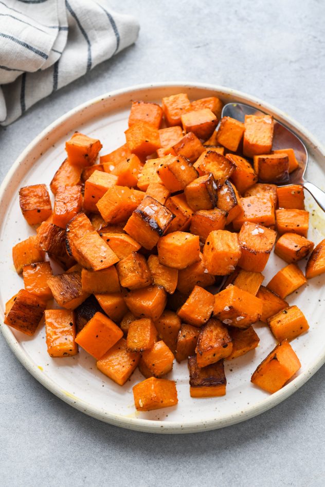 Crispy 5-Ingredient Roasted Sweet Potatoes