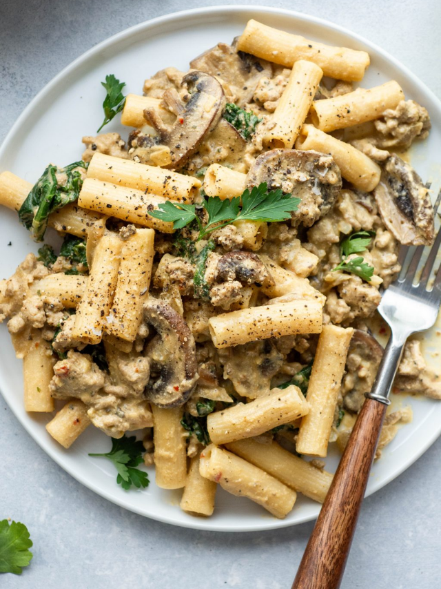 Cashew Cream Mushroom And Kale Pasta Dairy Free Vegan Option Gluten Free Story Nyssa S