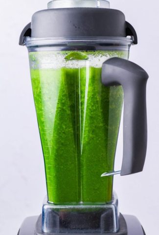 cropped-Blender-Green-Juice-10-1020x1530-1.jpg