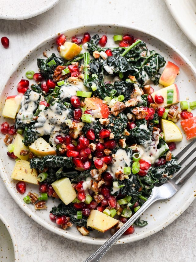 Kale Apple Pomegranate Salad (Gluten free + Vegan) nyssa's kitchen