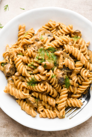 CREAMY VEGAN MUSHROOM STROGANOFF {GLUTEN FREE}-cover image