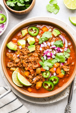 WHOLE30 BEANLESS CHILI {GLUTEN FREE + PALEO}-cover image