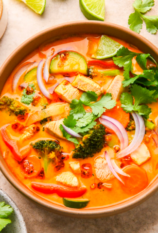 THAI COCONUT CURRY CHICKEN SOUP {WHOLE30 + PALEO + GLUTEN FREE + VEGAN OPTION}-COVER IMGAE