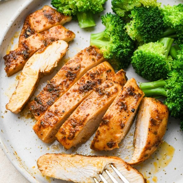 Juicy 30-Minute Baked Chicken Breast