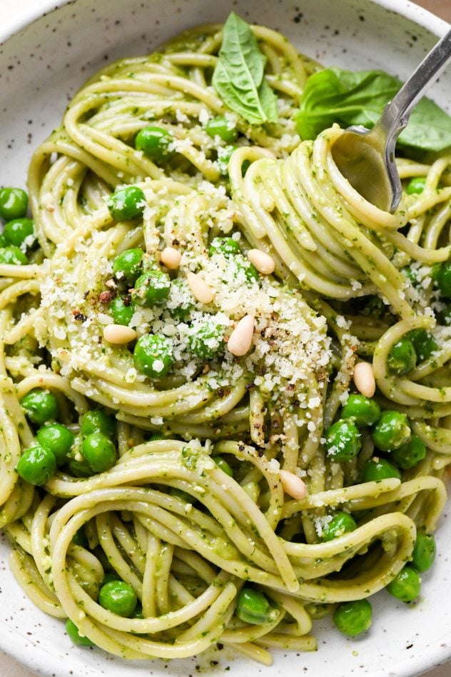 easy-pesto-pasta-gluten-free-vegetarian