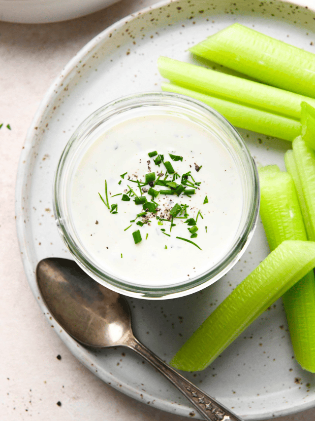 https://nyssaskitchen.com/wp-content/uploads/2022/07/Dairy-Free-Ranch-Dressing-Whole30-Paleo-Dairy-Free-Vegan-Option-Cover-image.png