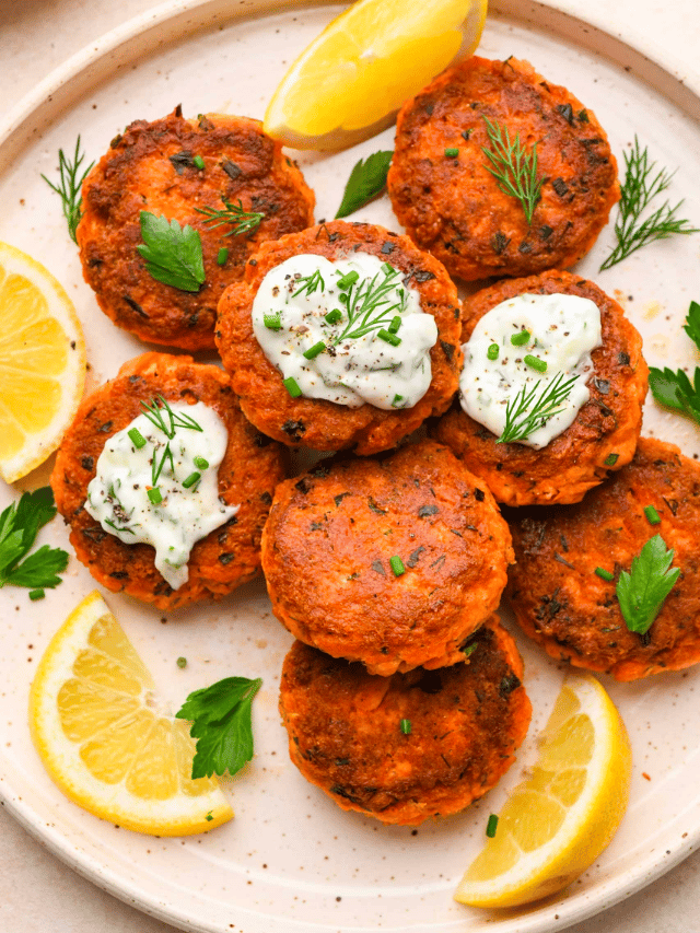 Salmon Cakes Sides at Jimmy Crockett blog