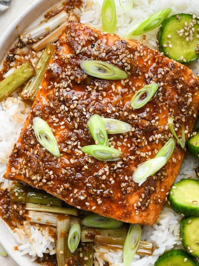 30-Minute Garlic Ginger Glazed Salmon Story - nyssa's kitchen